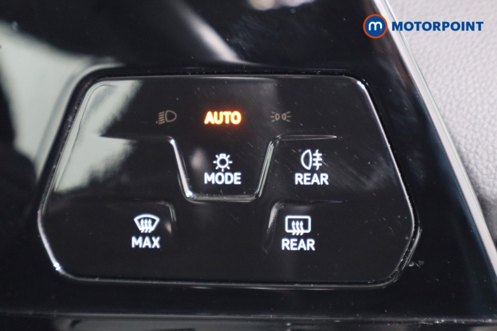 Volkswagen Golf Life Manual Petrol Hatchback - Stock Number (1582775) - 20th supplementary image