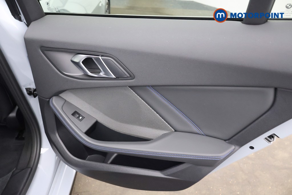 BMW 1 Series M135 Automatic Petrol Hatchback - Stock Number (1583989) - 24th supplementary image