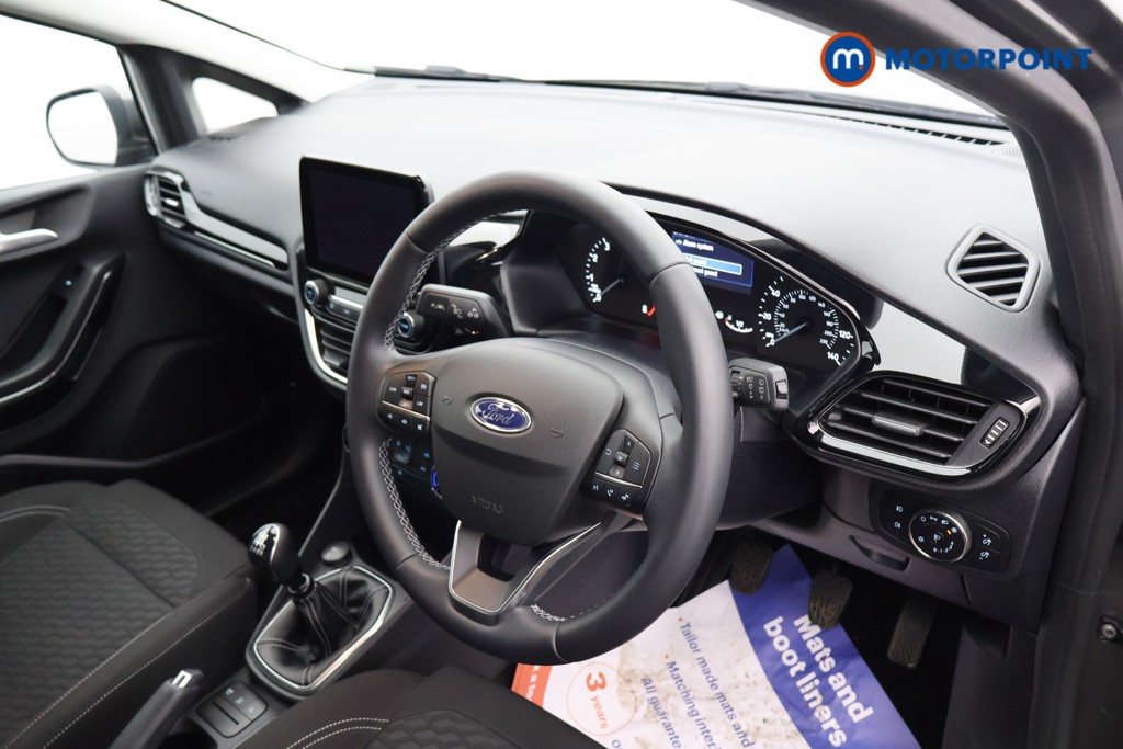 Ford Fiesta Titanium Manual Petrol Hatchback - Stock Number (1584051) - 7th supplementary image