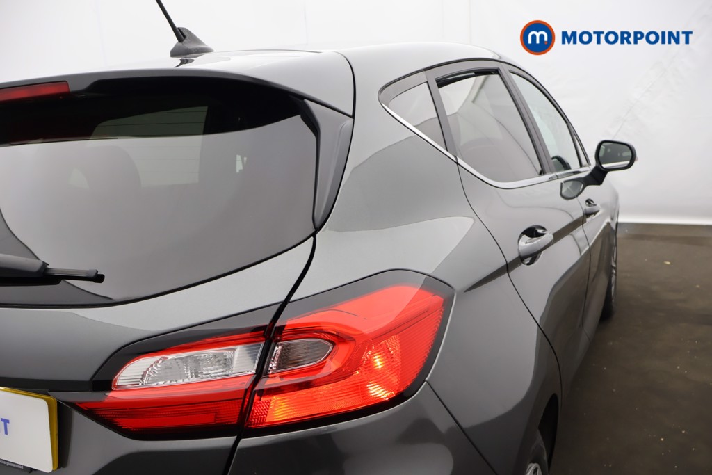 Ford Fiesta Titanium Manual Petrol Hatchback - Stock Number (1584051) - 17th supplementary image