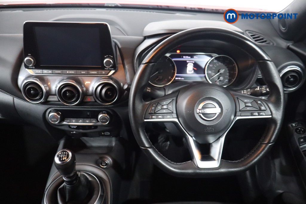 Nissan Juke N-Connecta Manual Petrol SUV - Stock Number (1584273) - 3rd supplementary image