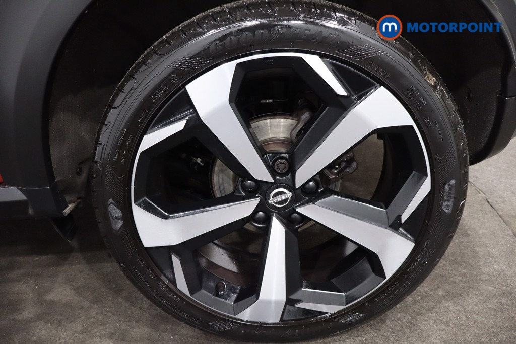 Nissan Juke N-Connecta Manual Petrol SUV - Stock Number (1584273) - 12th supplementary image