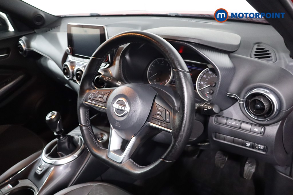 Nissan Juke N-Connecta Manual Petrol SUV - Stock Number (1584273) - 22nd supplementary image