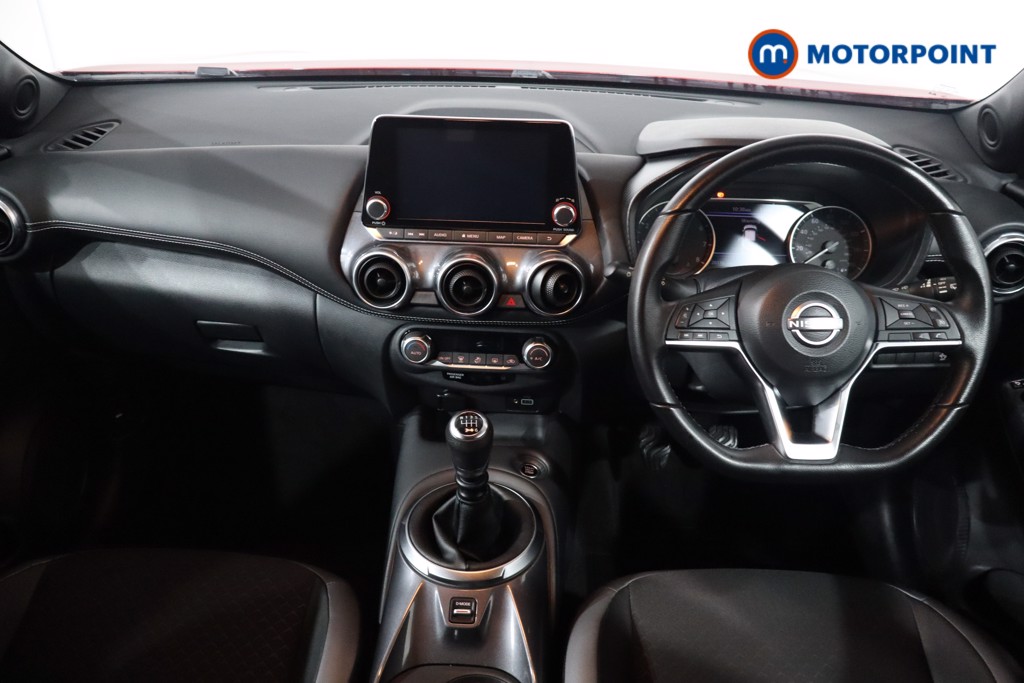 Nissan Juke N-Connecta Manual Petrol SUV - Stock Number (1584273) - 1st supplementary image