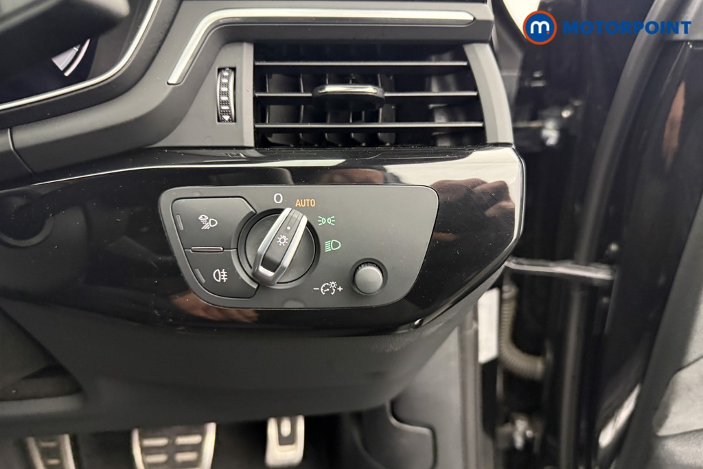 Audi A4 Black Edition Automatic Petrol Saloon - Stock Number (1584317) - 15th supplementary image