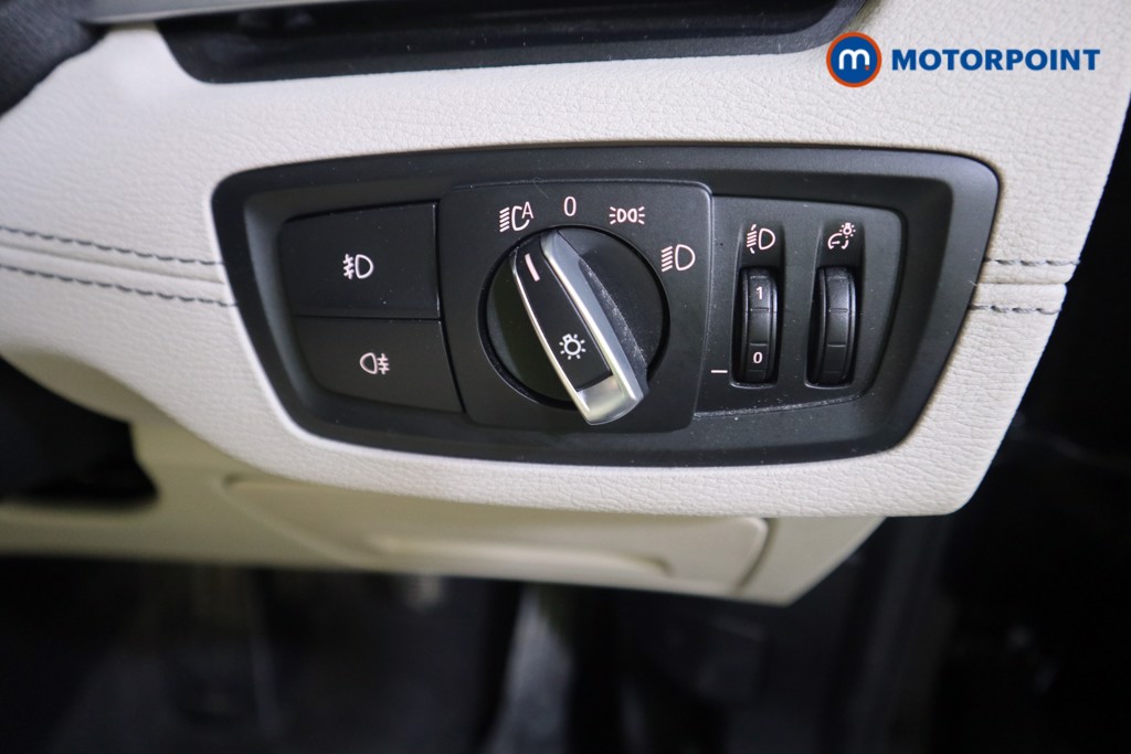 BMW X1 Xline Manual Petrol SUV - Stock Number (1584409) - 12th supplementary image