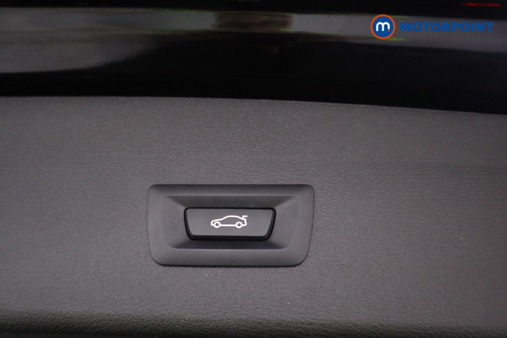 BMW X1 Xline Manual Petrol SUV - Stock Number (1584409) - 22nd supplementary image