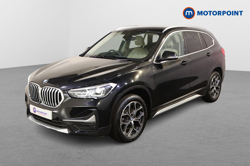 BMW X1 Xline Manual Petrol SUV - Stock Number (1584409) - Passenger side front corner