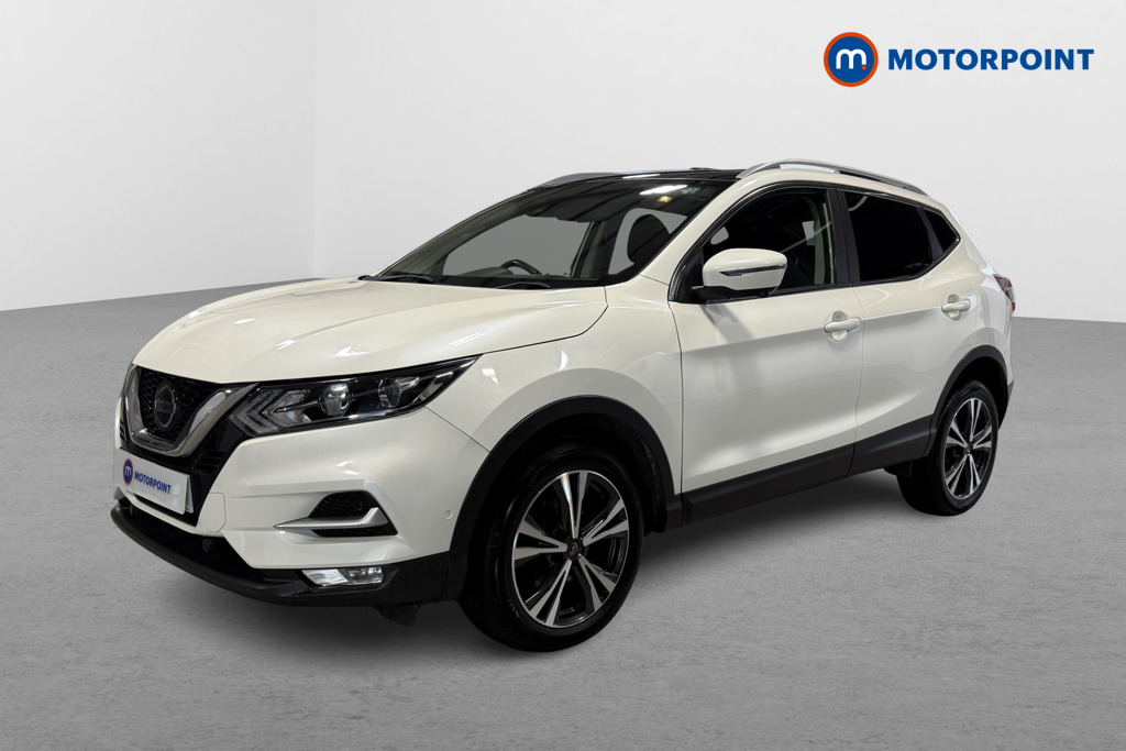 Nissan Qashqai N-Connecta Manual Petrol SUV - Stock Number (1584638) - Passenger side front corner