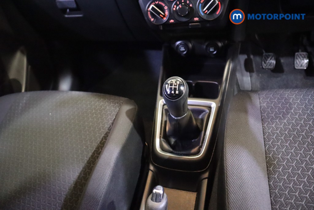 Suzuki Swift Sz-L Manual Petrol Hatchback - Stock Number (1584720) - 6th supplementary image