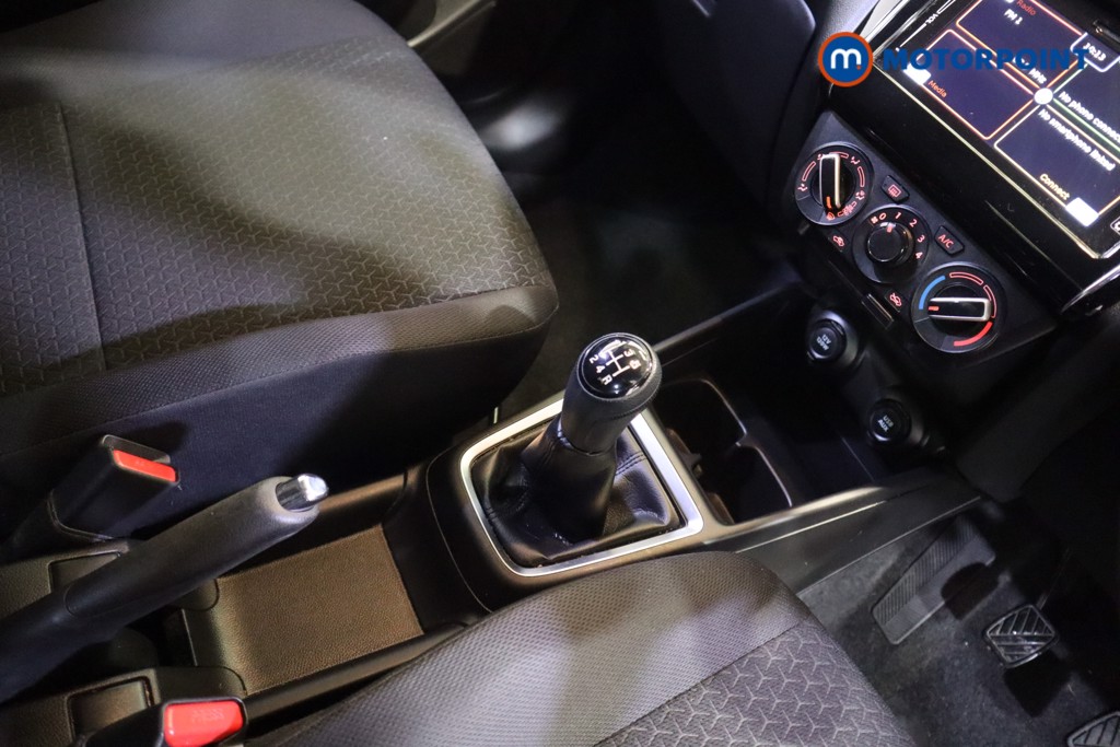 Suzuki Swift Sz-L Manual Petrol Hatchback - Stock Number (1584720) - 7th supplementary image