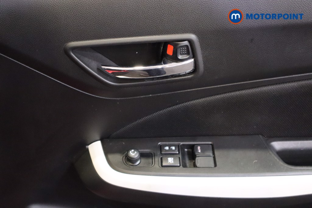 Suzuki Swift Sz-L Manual Petrol Hatchback - Stock Number (1584720) - 10th supplementary image