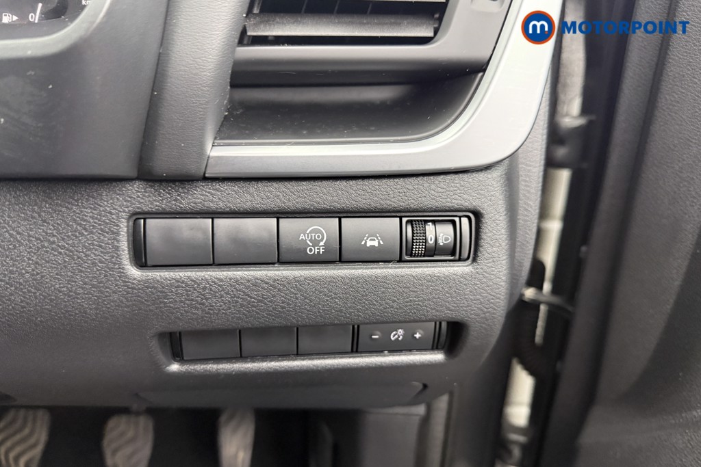 Nissan Qashqai Acenta Premium Manual Petrol SUV - Stock Number (1584954) - 11th supplementary image