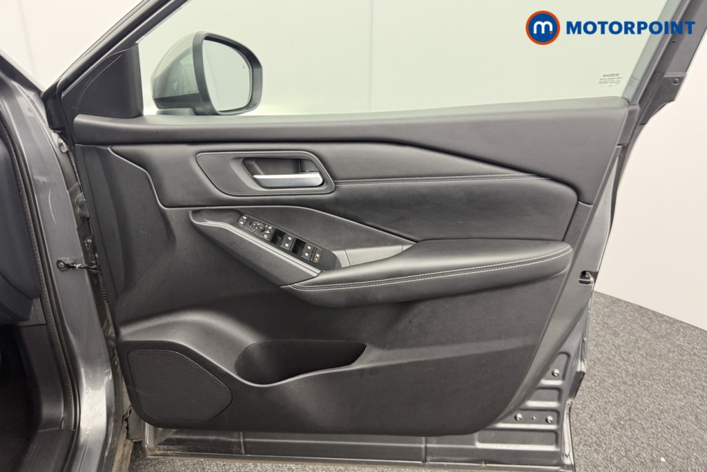Nissan Qashqai Acenta Premium Manual Petrol SUV - Stock Number (1584954) - 13th supplementary image