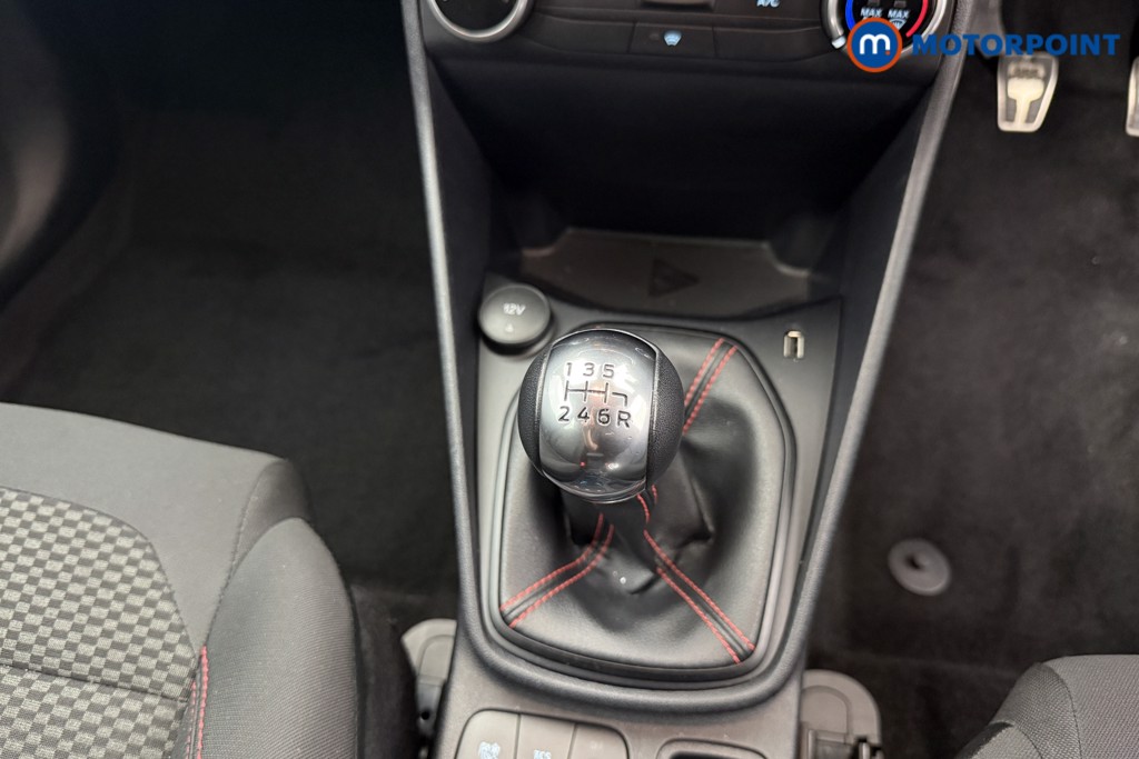 Ford Fiesta St-Line Edition Manual Petrol Hatchback - Stock Number (1584966) - 11th supplementary image