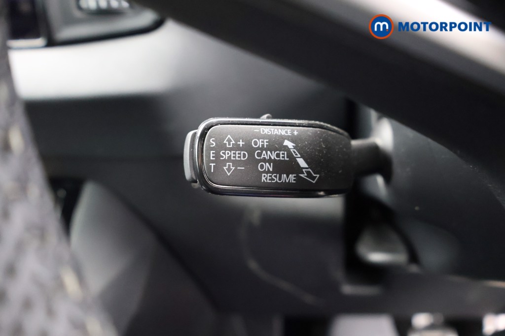 Skoda Karoq Sportline Edition Manual Petrol SUV - Stock Number (1585886) - 6th supplementary image