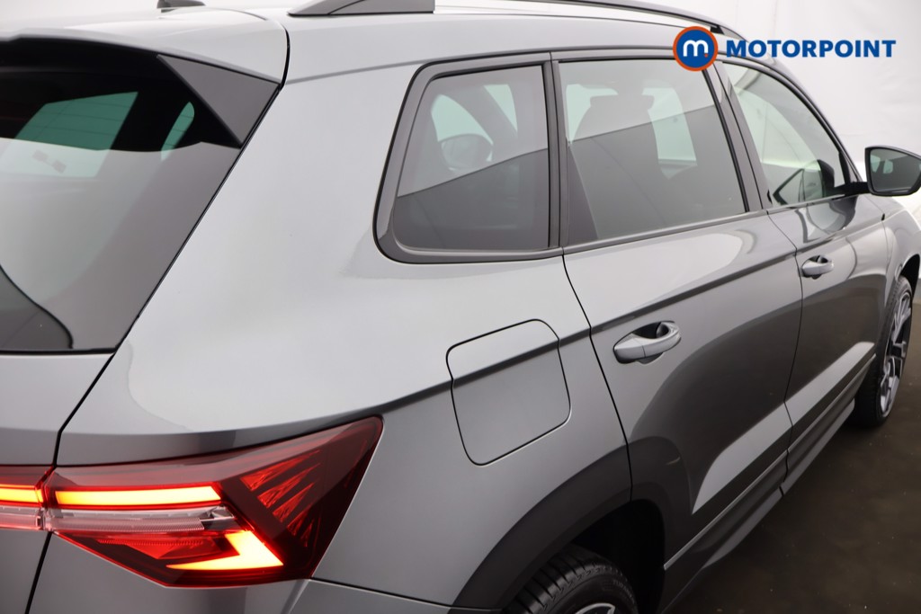 Skoda Karoq Sportline Edition Manual Petrol SUV - Stock Number (1585886) - 32nd supplementary image