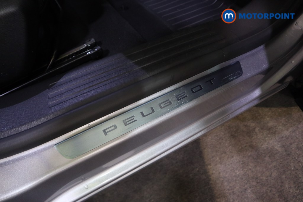 Peugeot 2008 GT Automatic Electric SUV - Stock Number (1586097) - 14th supplementary image