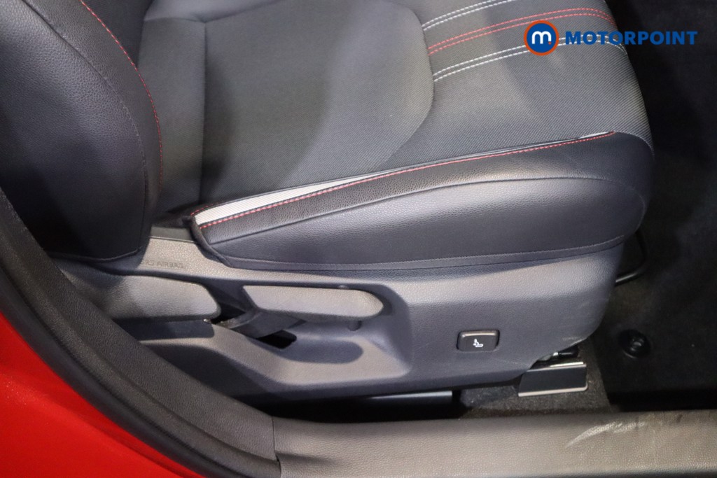 Toyota Corolla Gr Sport Automatic Petrol-Electric Hybrid Hatchback - Stock Number (1586246) - 16th supplementary image