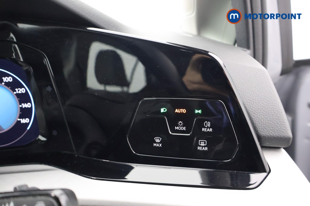 Volkswagen Golf Life Manual Diesel Hatchback - Stock Number (1586329) - 7th supplementary image