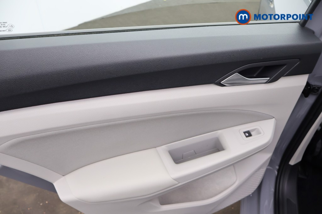 Volkswagen Golf Life Manual Diesel Hatchback - Stock Number (1586329) - 19th supplementary image