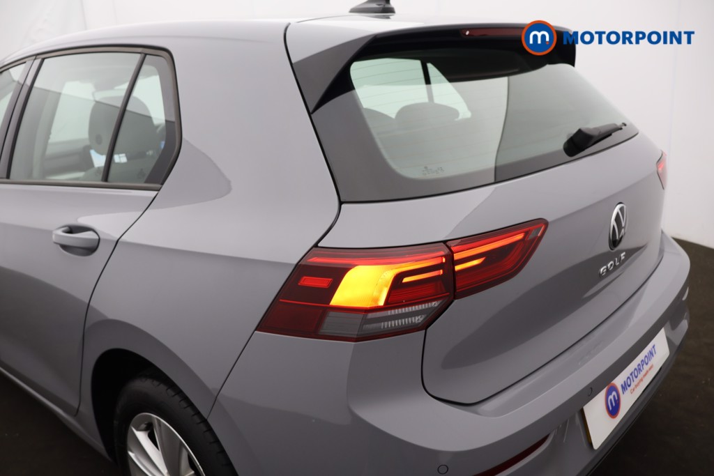 Volkswagen Golf Life Manual Diesel Hatchback - Stock Number (1586329) - 31st supplementary image