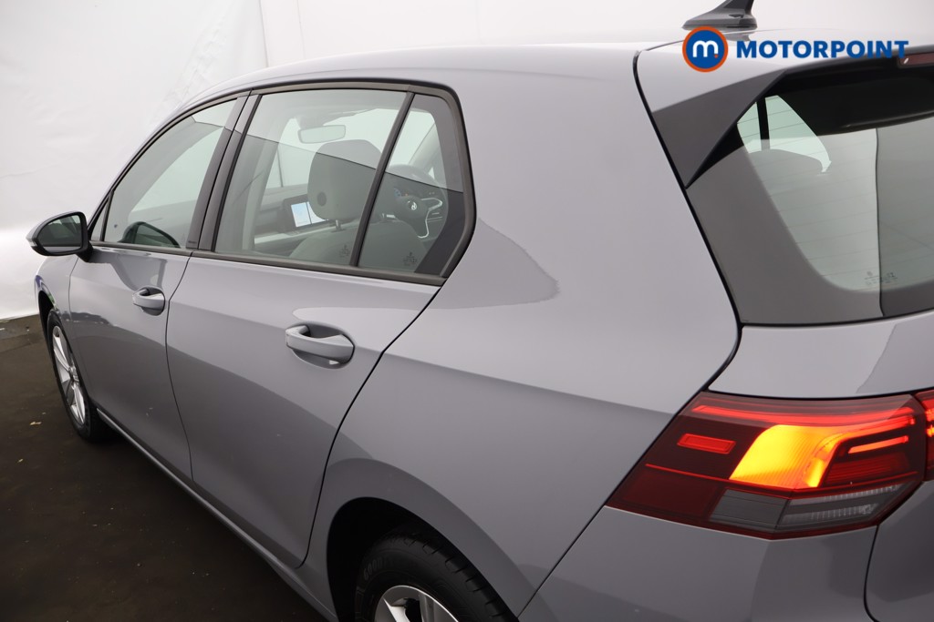 Volkswagen Golf Life Manual Diesel Hatchback - Stock Number (1586329) - 32nd supplementary image
