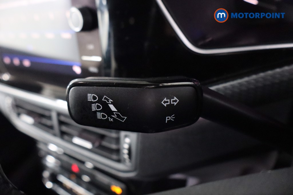 Volkswagen T-Cross R-Line Manual Petrol SUV - Stock Number (1586424) - 18th supplementary image