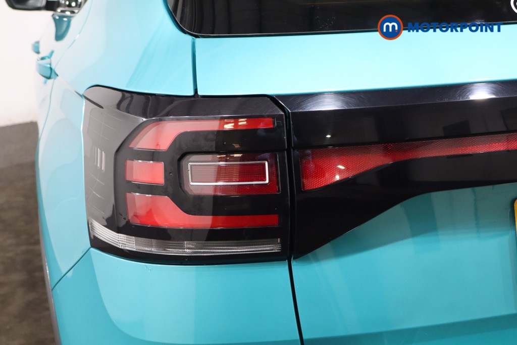 Volkswagen T-Cross R-Line Manual Petrol SUV - Stock Number (1586424) - 33rd supplementary image