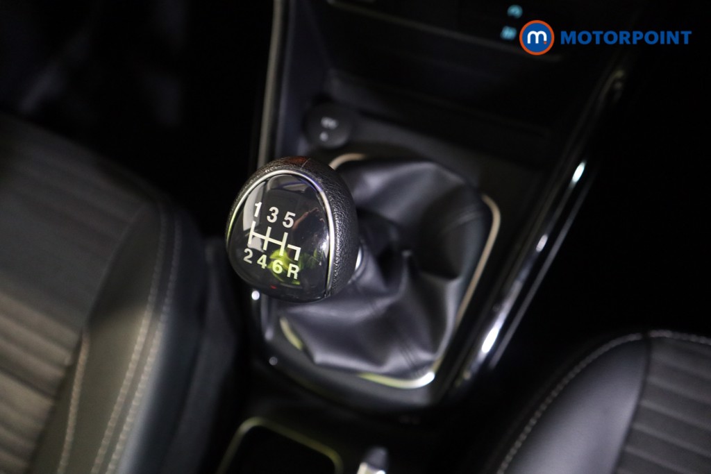 Ford Ecosport Titanium Manual Petrol SUV - Stock Number (1586465) - 9th supplementary image