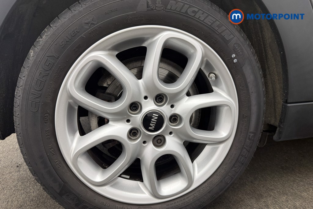 Mini Hatchback Cooper Classic Manual Petrol Hatchback - Stock Number (1586746) - 9th supplementary image