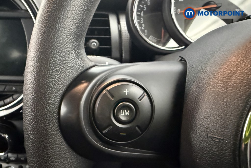 Mini Hatchback Cooper Classic Manual Petrol Hatchback - Stock Number (1586746) - 13th supplementary image