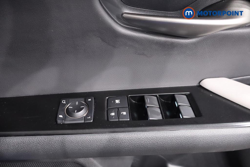 Lexus UX 300E 150Kw 54.3 Kwh 5Dr E-Cvt Premium Plus Pack Automatic Electric SUV - Stock Number (1586758) - 13th supplementary image