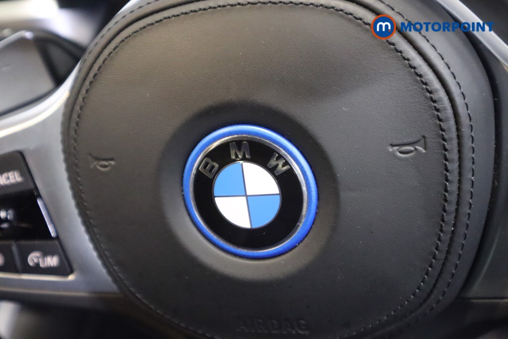 BMW 3 Series M Sport Automatic Petrol Plug-In Hybrid Saloon - Stock Number (1586791) - 14th supplementary image