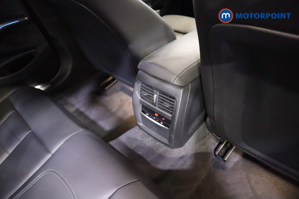 BMW 3 Series M Sport Automatic Petrol Plug-In Hybrid Saloon - Stock Number (1586791) - 19th supplementary image