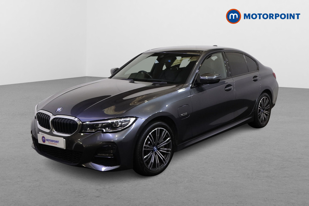 BMW 3 Series M Sport Automatic Petrol Plug-In Hybrid Saloon - Stock Number (1586791) - Passenger side front corner