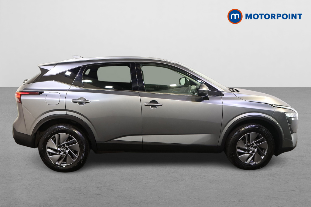 Nissan Qashqai Acenta Premium Automatic Petrol SUV - Stock Number (1586901) - Drivers side