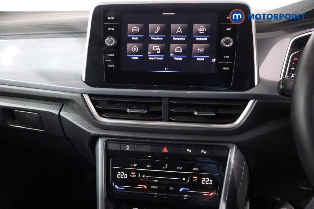Volkswagen T-Roc Style Manual Petrol SUV - Stock Number (1586939) - 15th supplementary image
