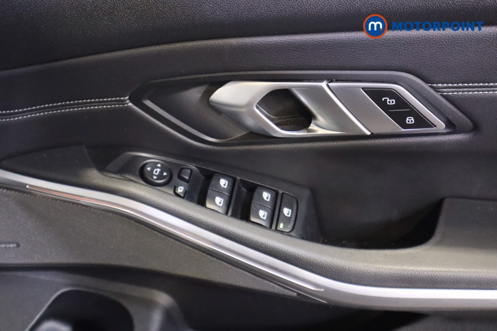 BMW 3 Series M Sport Automatic Petrol Saloon - Stock Number (1587193) - 10th supplementary image