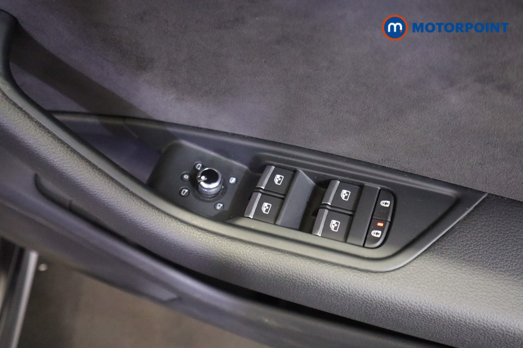 Audi A4 S Line Automatic Petrol Estate - Stock Number (1587292) - 10th supplementary image