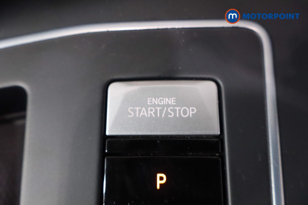 Volkswagen Golf Life Automatic Petrol Hatchback - Stock Number (1587370) - 13th supplementary image