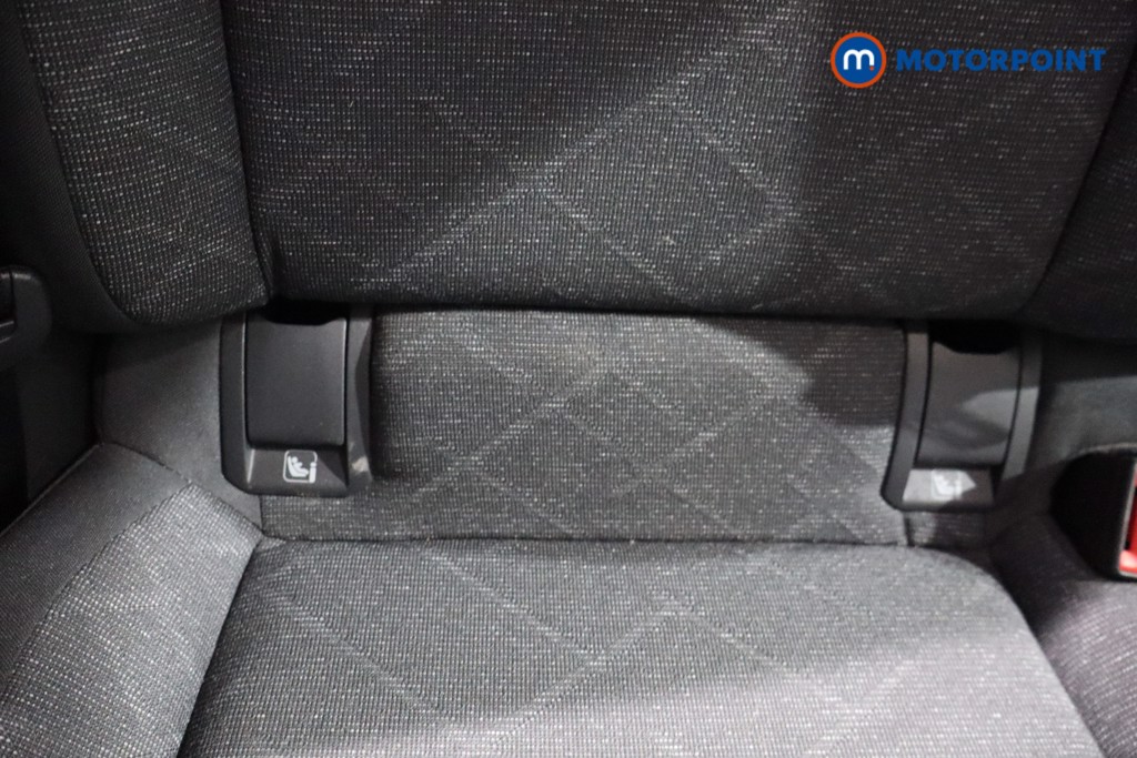 Volkswagen Golf Life Automatic Petrol Hatchback - Stock Number (1587370) - 25th supplementary image