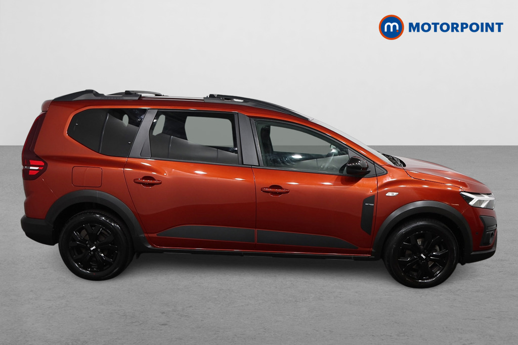 Dacia Jogger Extreme Se Manual Petrol People Carrier - Stock Number (1587378) - Drivers side