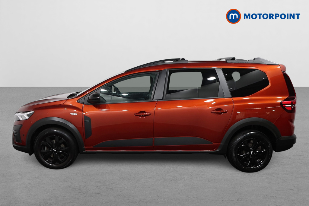 Dacia Jogger Extreme Se Manual Petrol People Carrier - Stock Number (1587378) - Passenger side
