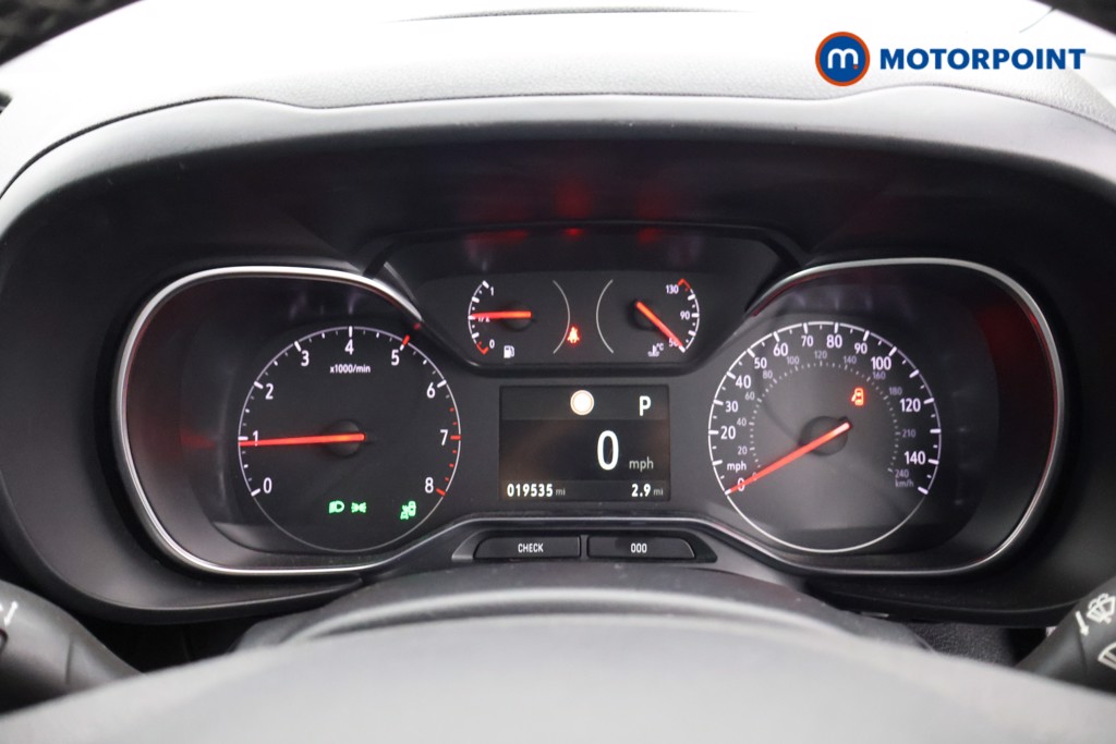 Vauxhall Combo Life Elite Automatic Petrol People Carrier - Stock Number (1587570) - 4th supplementary image