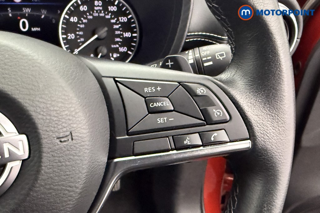 Nissan Juke N-Connecta Automatic Petrol SUV - Stock Number (1587630) - 13th supplementary image