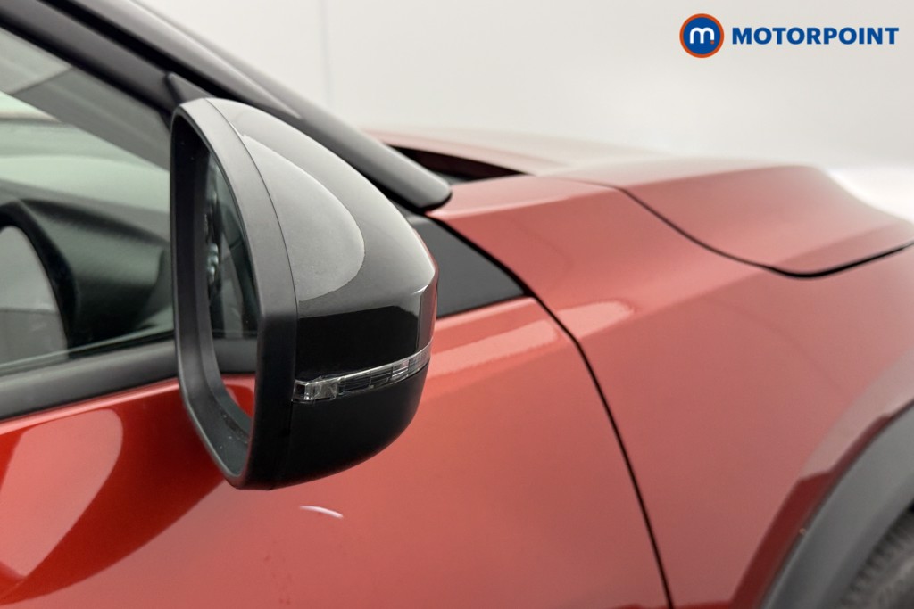 Nissan Juke N-Connecta Automatic Petrol SUV - Stock Number (1587630) - 17th supplementary image