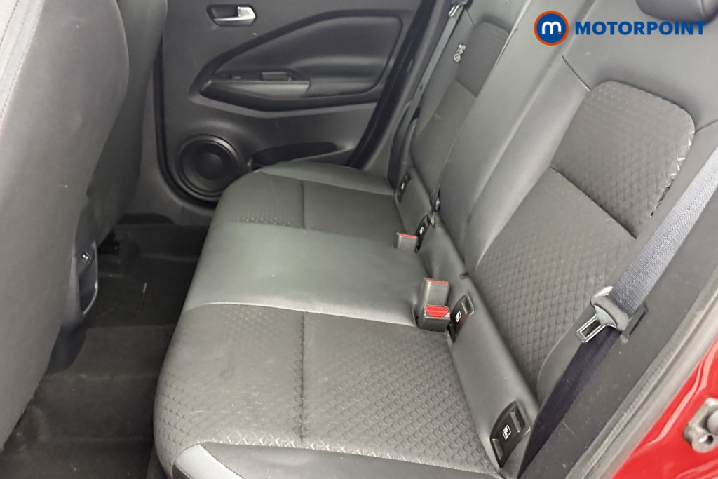 Nissan Juke N-Connecta Automatic Petrol SUV - Stock Number (1587630) - 22nd supplementary image