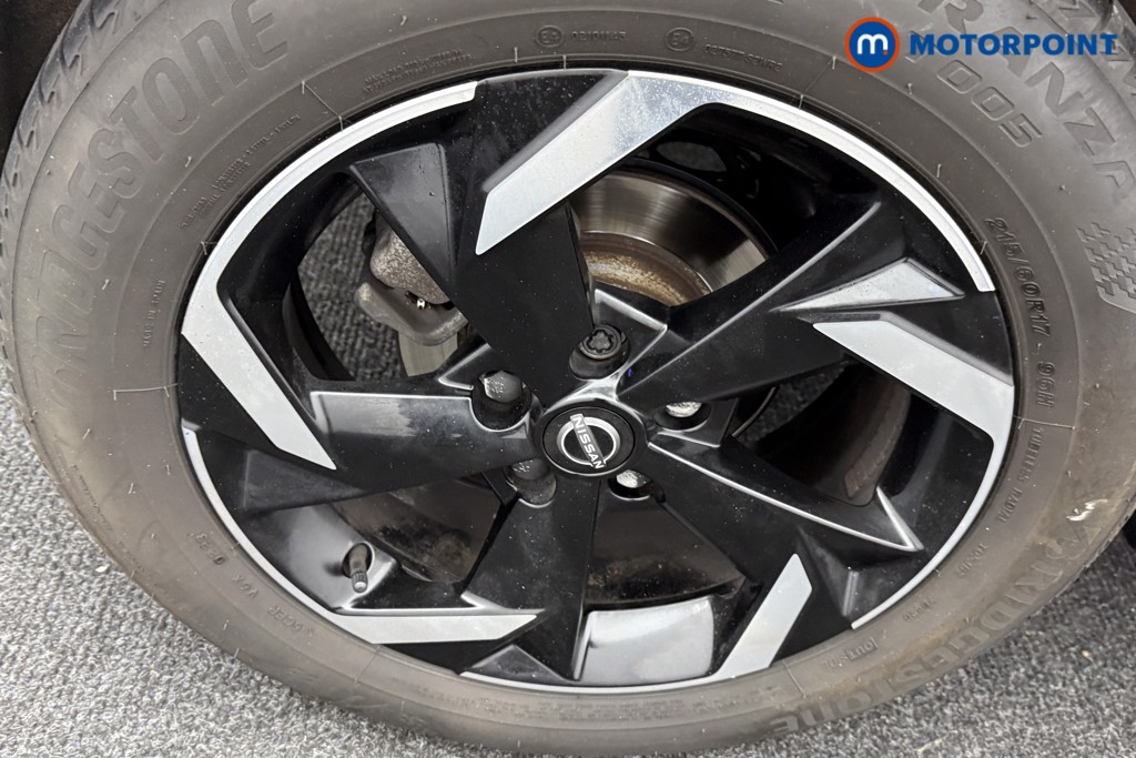 Nissan Juke N-Connecta Automatic Petrol SUV - Stock Number (1587630) - 30th supplementary image