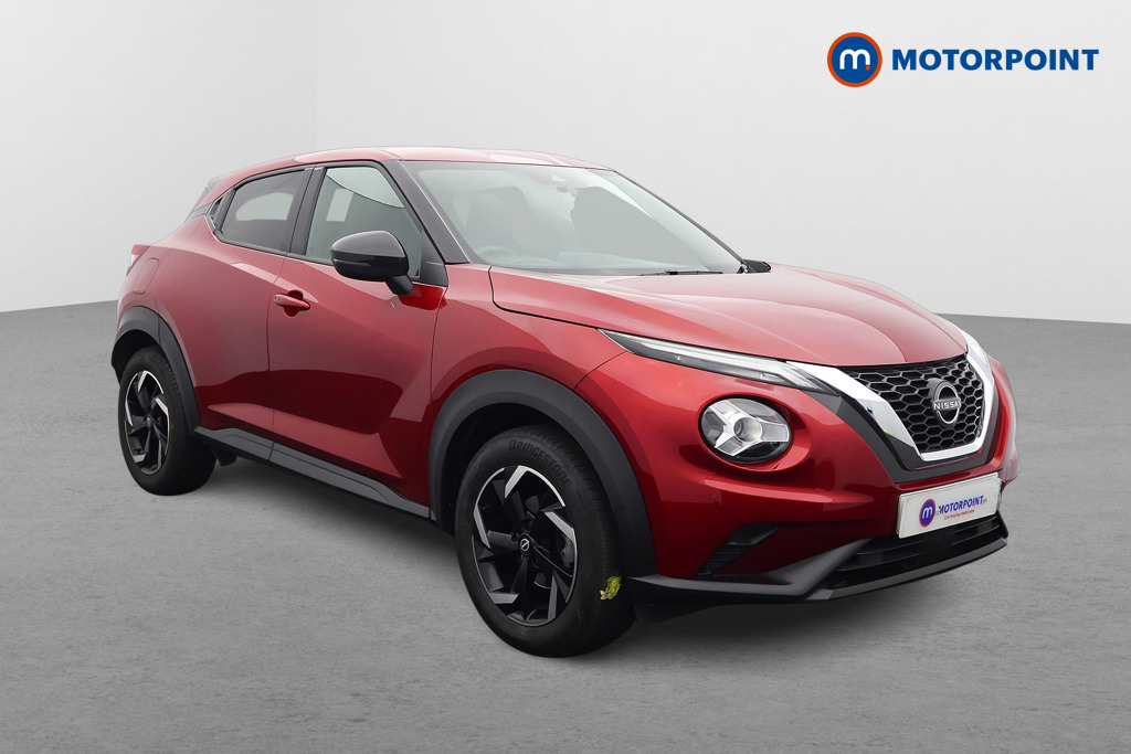 Nissan Juke N-Connecta Automatic Petrol SUV - Stock Number (1587630) - Drivers side front corner
